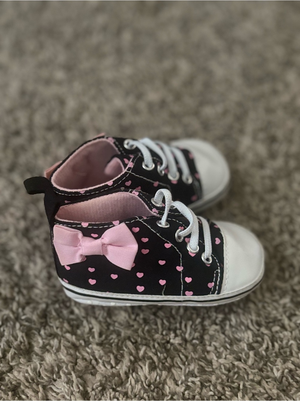 Toddler Black and Pink Heart High-Top Sneakers with Bow (soft sole)